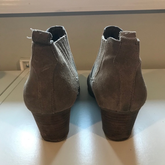 Crown Vintage Distressed Bootie - Picture 3 of 5